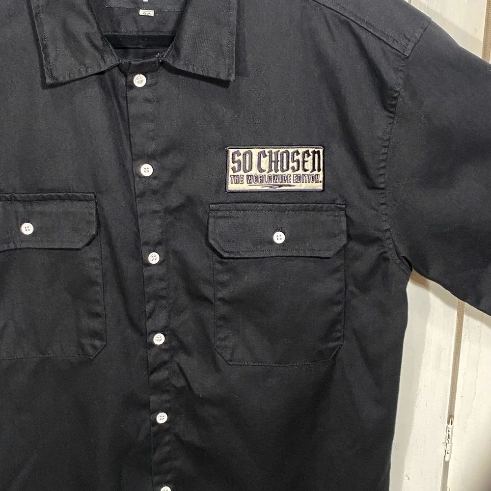 So Chosen Worldwide Edition Mens Black Short Sleeve Work Shirt Large Embroidered